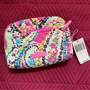 Vera Bradley Iconic Medium Cosmetic bag in Wildflower Paisley